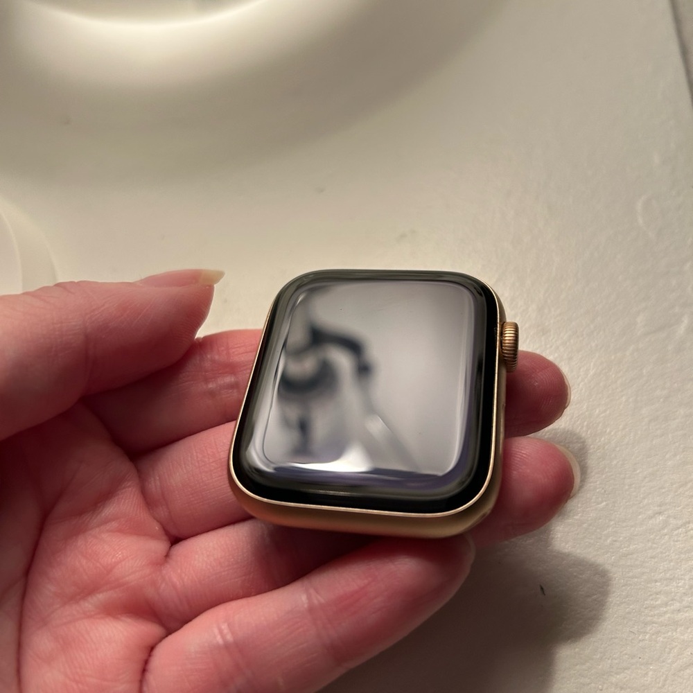 Apple Rose Gold iwatch